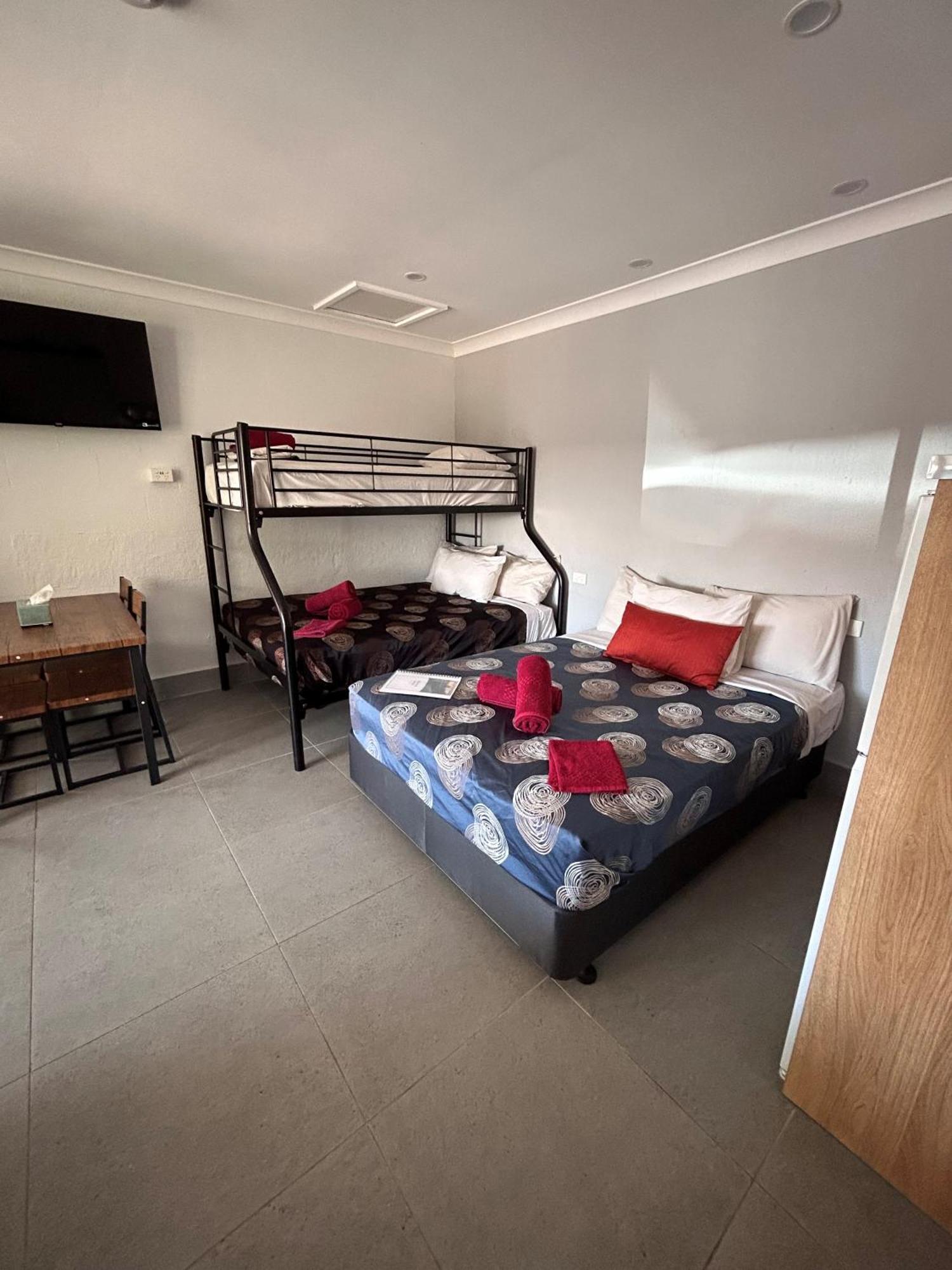Beagle Hotel Katherine Εξωτερικό φωτογραφία